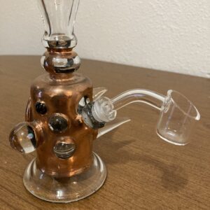The Glass Battle Bong is ready to go to battle and it has the shielding to protect it. 